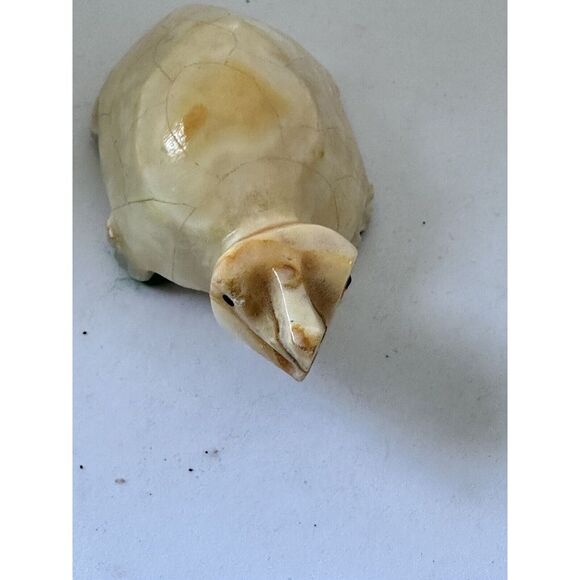 Stone Sea Turtle Figurine Paperweight Hand Carved Marble Paperweights - Picture 3 of 5